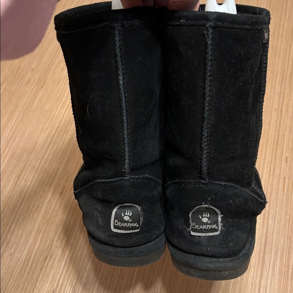 BearPaw Classic Black Suede Boots,  9“ high Size 10 - Picture 2 of 4